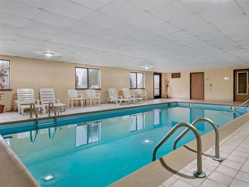 Quality Inn & Suites Lebanon I-65 Bagian luar foto