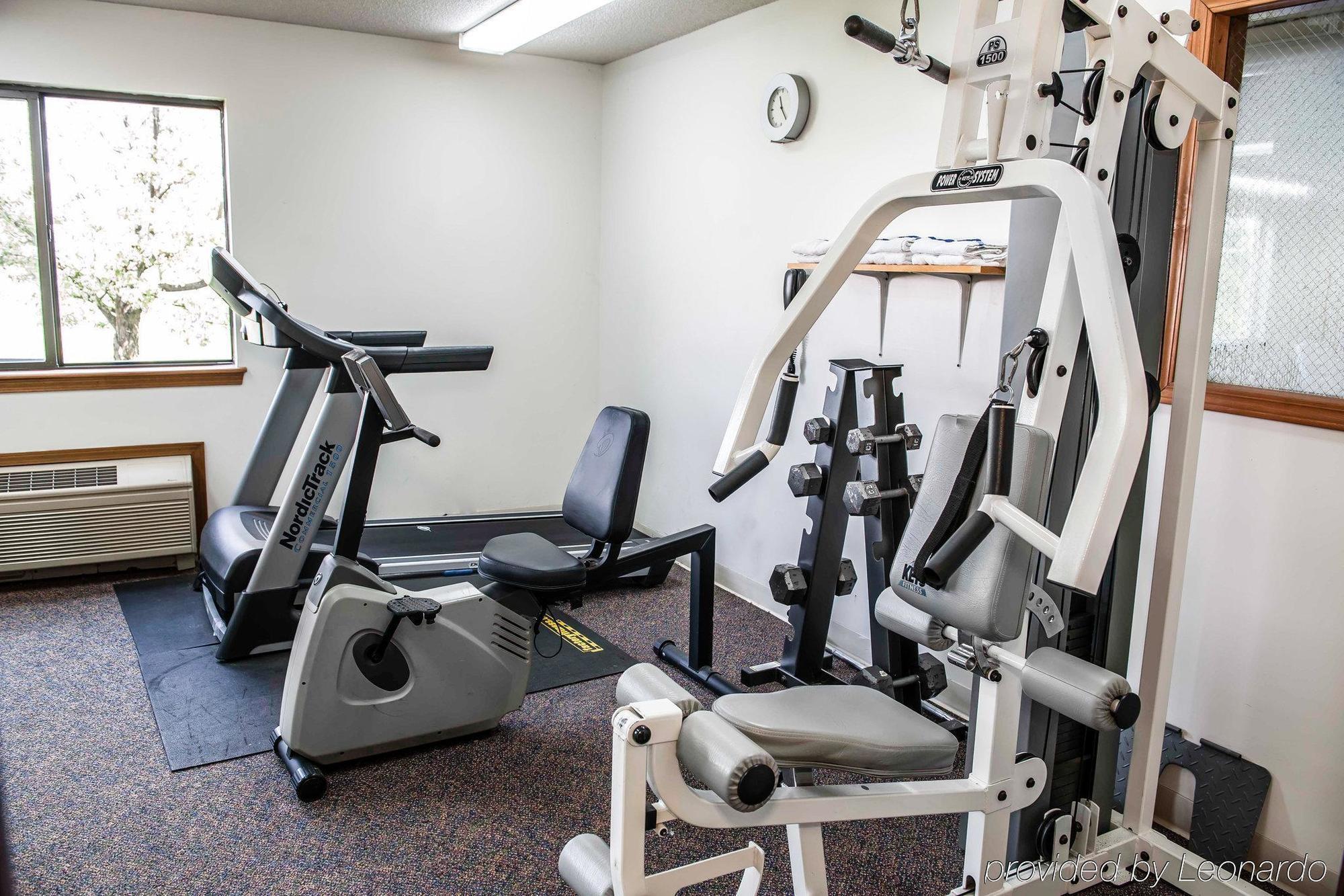 Quality Inn & Suites Lebanon I-65 Bagian luar foto